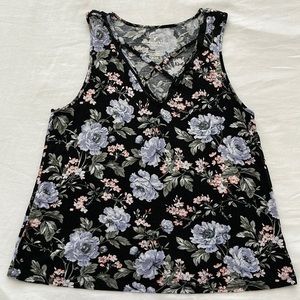 AMERICAN EAGLE Floral Front Cross Strap Tank Top